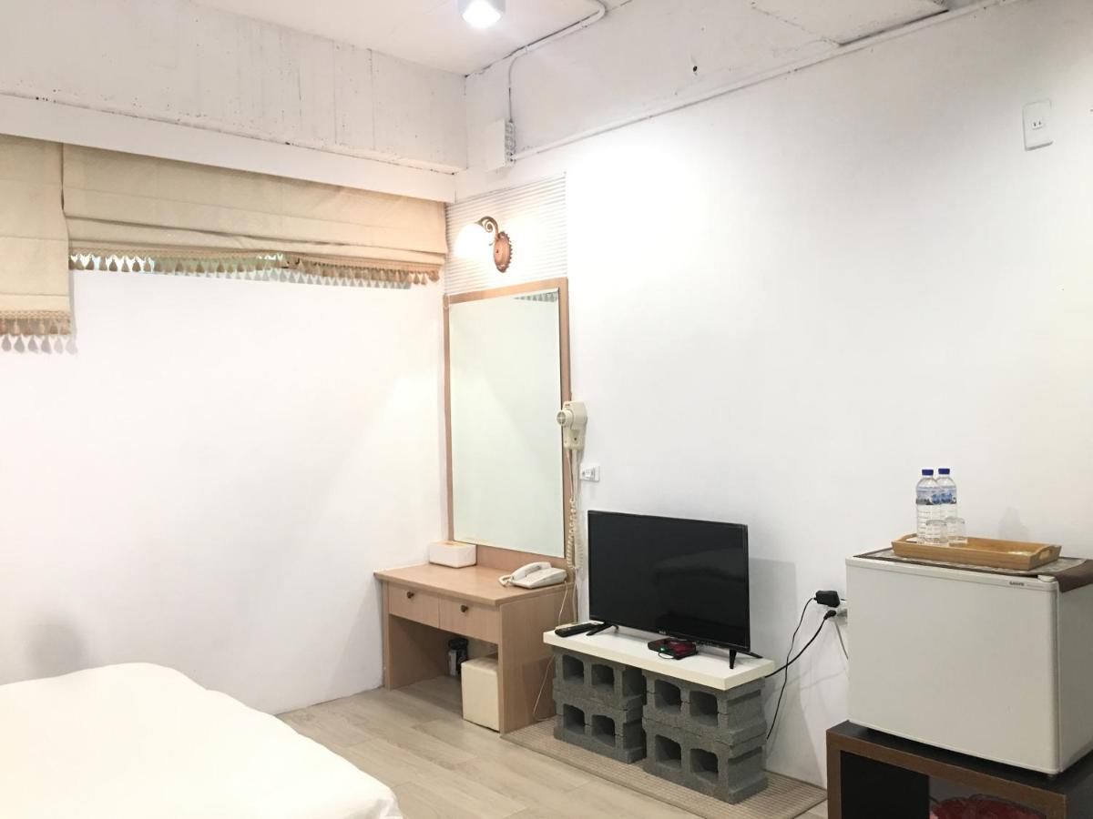 Xiu Shui Hotel 老街-停車-住宿 Yuchi Ngoại thất bức ảnh