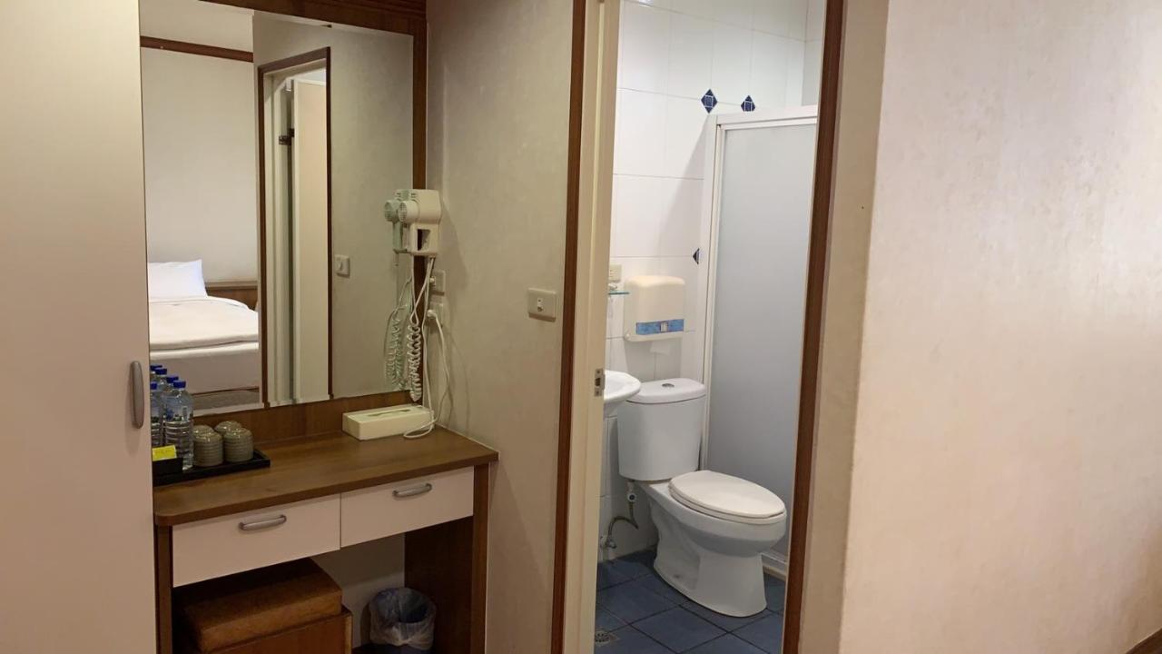 Xiu Shui Hotel 老街-停車-住宿 Yuchi Ngoại thất bức ảnh