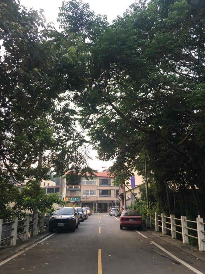 Xiu Shui Hotel 老街-停車-住宿 Yuchi Ngoại thất bức ảnh