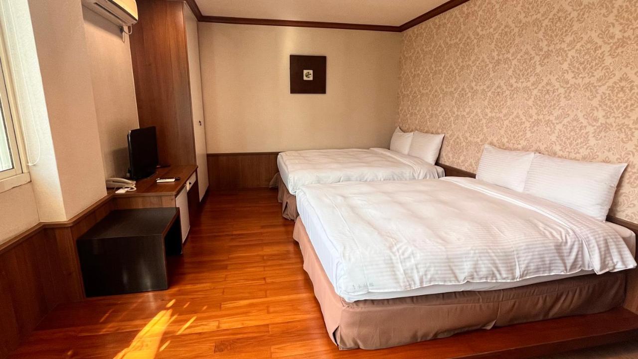 Xiu Shui Hotel 老街-停車-住宿 Yuchi Ngoại thất bức ảnh