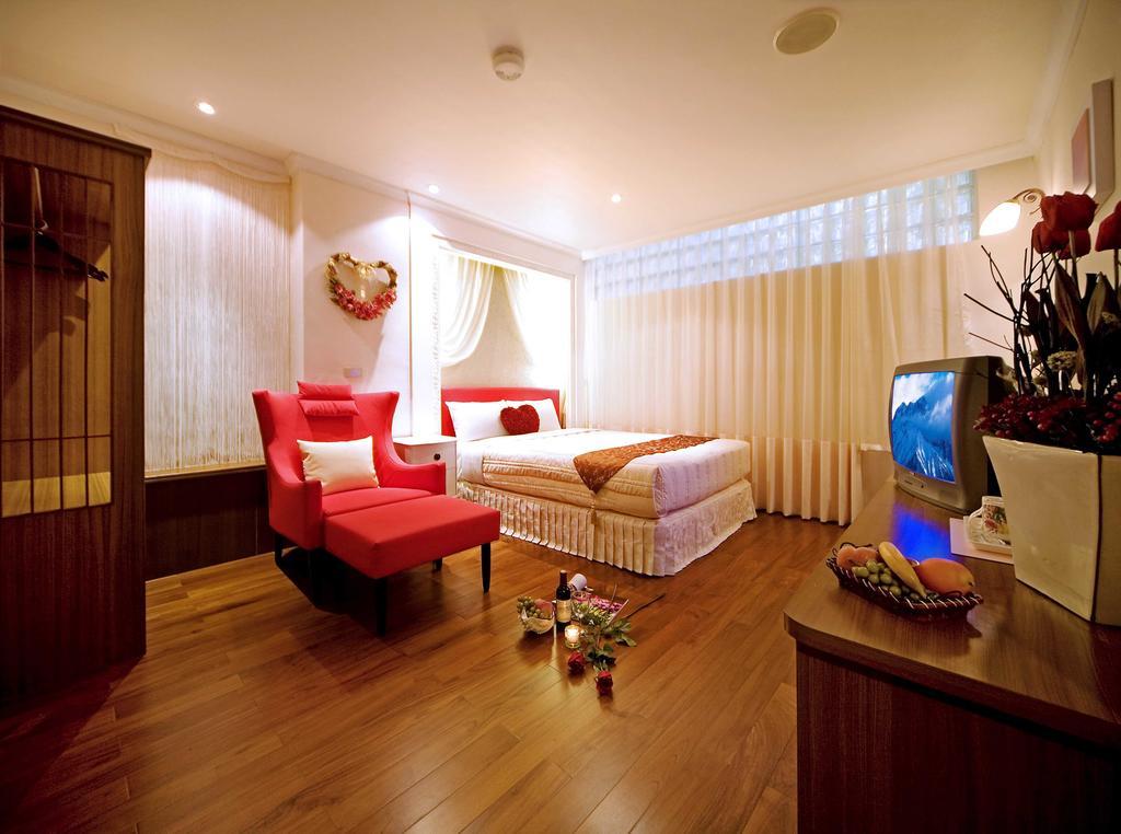 Xiu Shui Hotel 老街-停車-住宿 Yuchi Ngoại thất bức ảnh