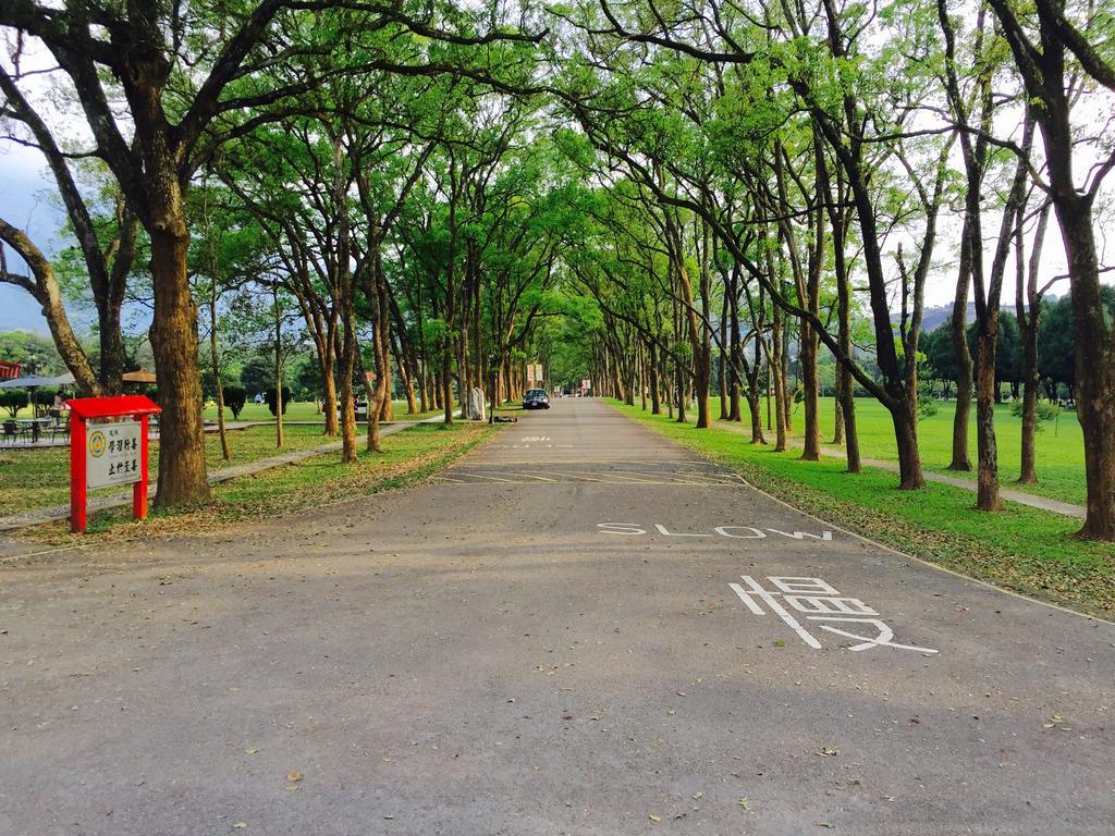 Xiu Shui Hotel 老街-停車-住宿 Yuchi Ngoại thất bức ảnh