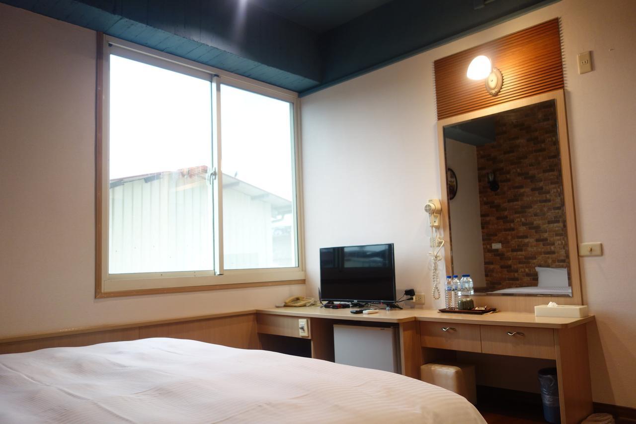 Xiu Shui Hotel 老街-停車-住宿 Yuchi Ngoại thất bức ảnh
